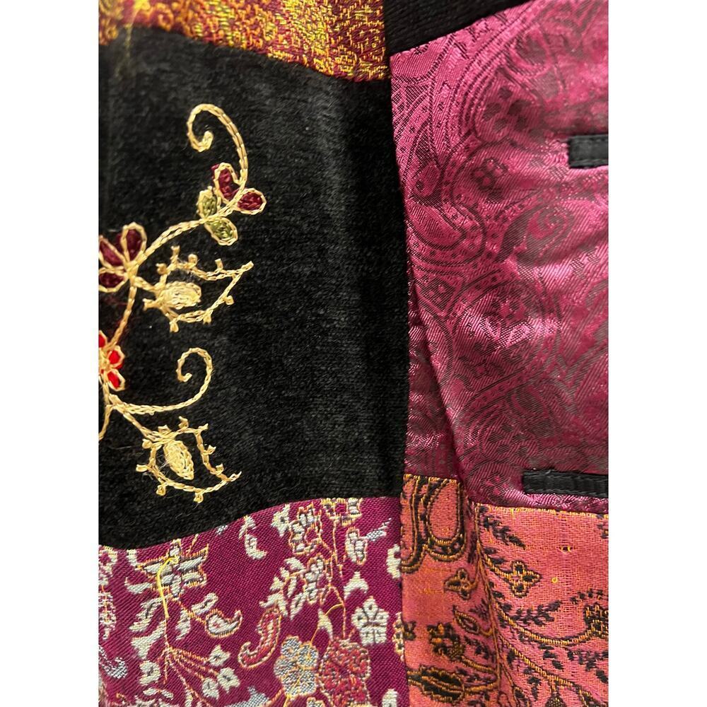 Unbranded Black Tapestry Chenille Patchwork Butto… - image 5